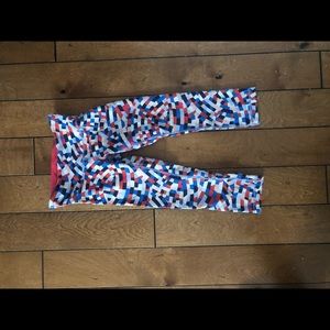Lululemon cropped leggings
